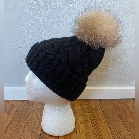 Soia & Kyo Wool Blend Knit Hat with Real Fox Fur Pom Pom - Picture 1 of 7